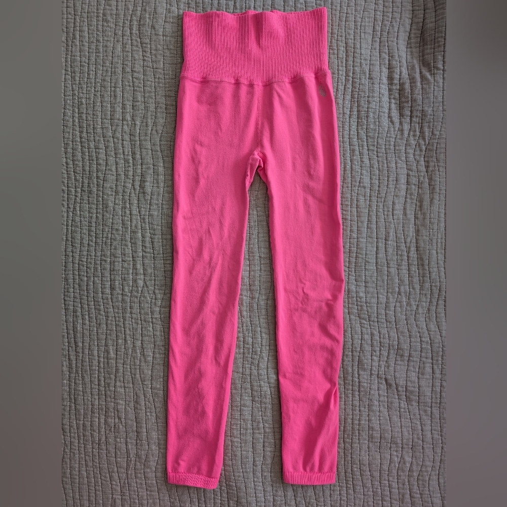 Free People Movement Tropical Pink Good Karma Leggings (S)